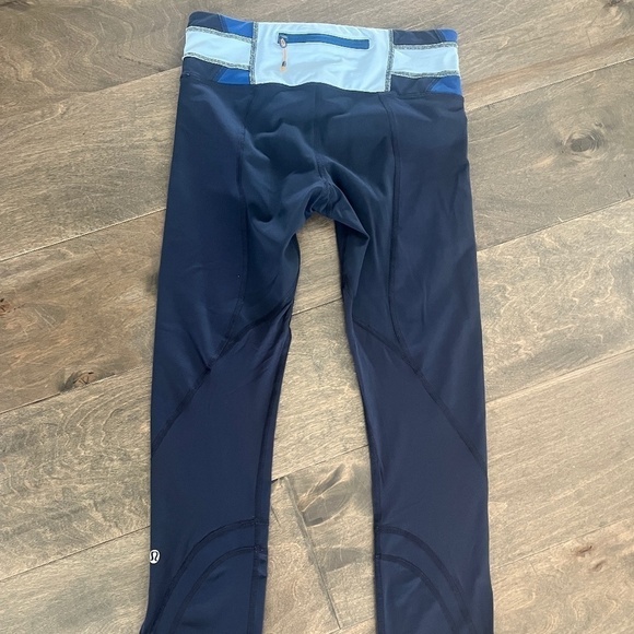 Lululemon Color Block Banded Leggings - Picture 7 of 8